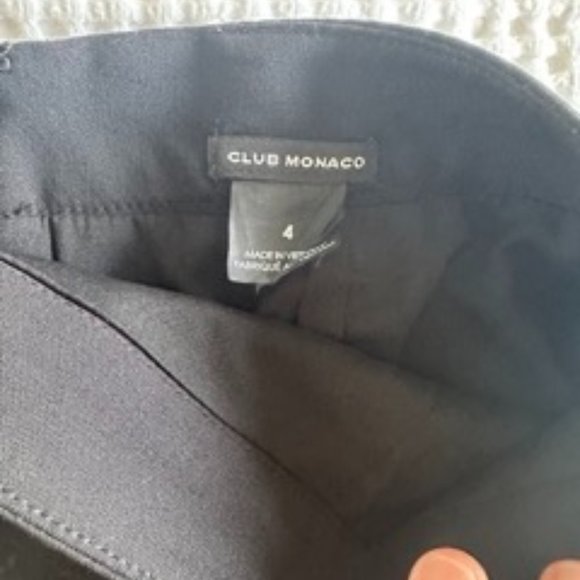 Club Monaco black skirt - Picture 2 of 6